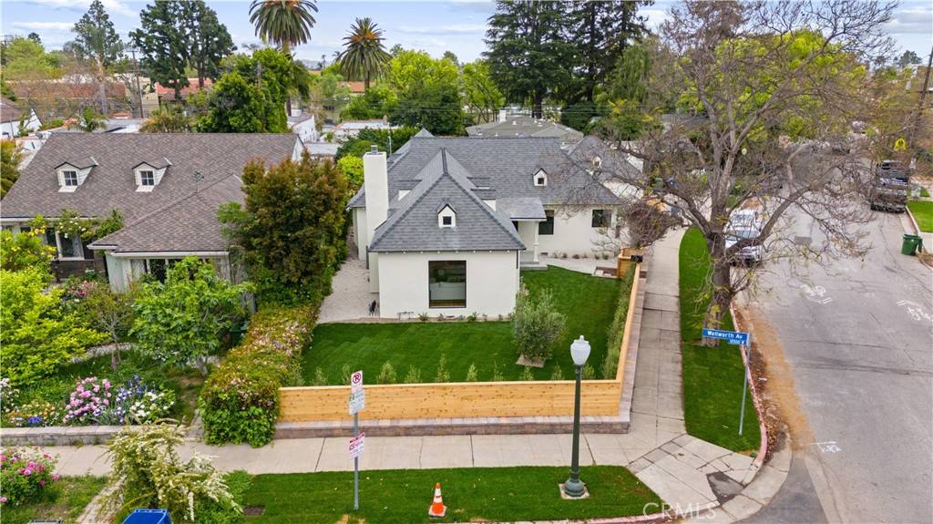 Los Angeles, CA 90024,10584 Wellworth AVE