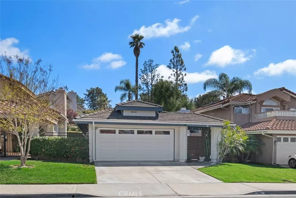 Laguna Niguel, CA 92677,10 Saint Thomas