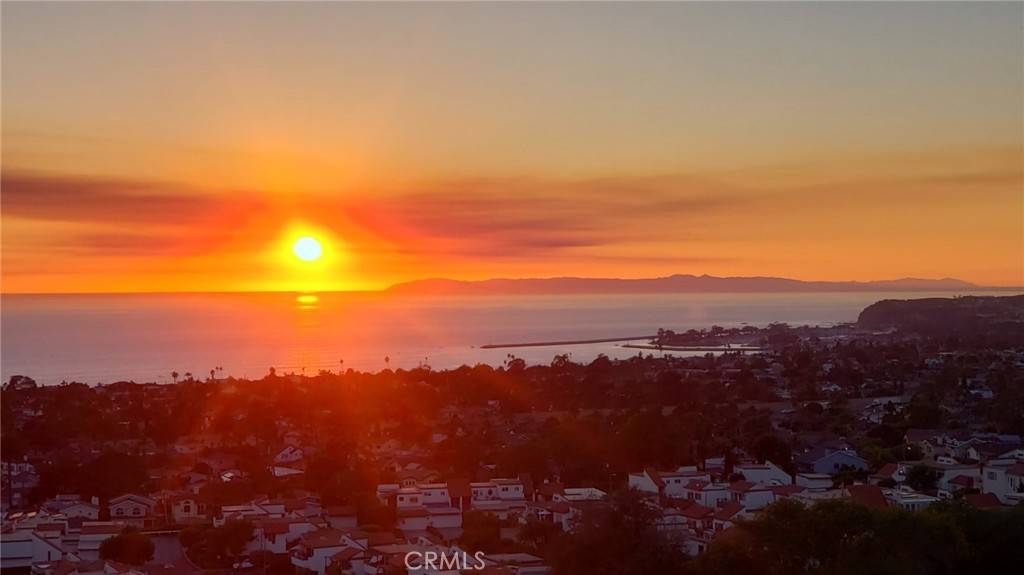 San Clemente, CA 92673,3 Via Pasa