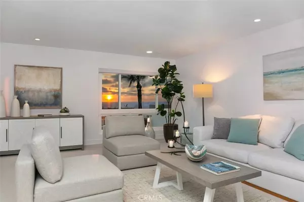 Laguna Beach, CA 92651,21703 Ocean Vista Drive #204
