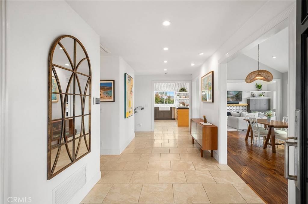 Laguna Beach, CA 92651,2888 Bernard Court