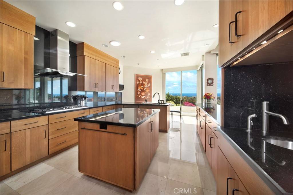 Dana Point, CA 92629,33671 Windlass DR