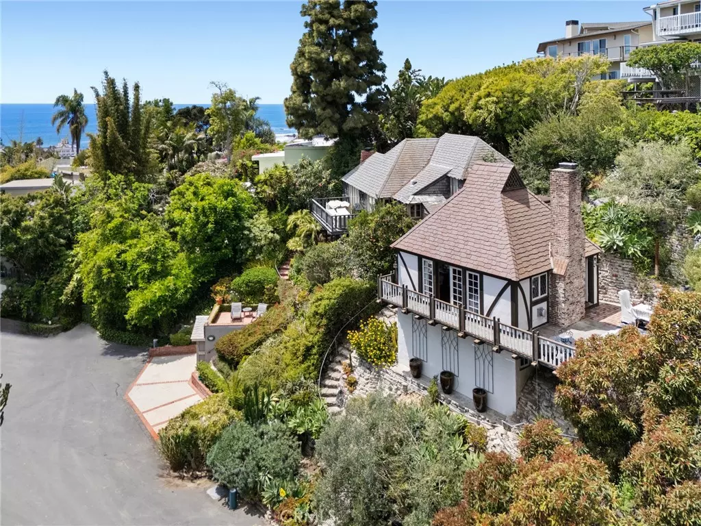 Laguna Beach, CA 92651,680 Virginia Park Drive