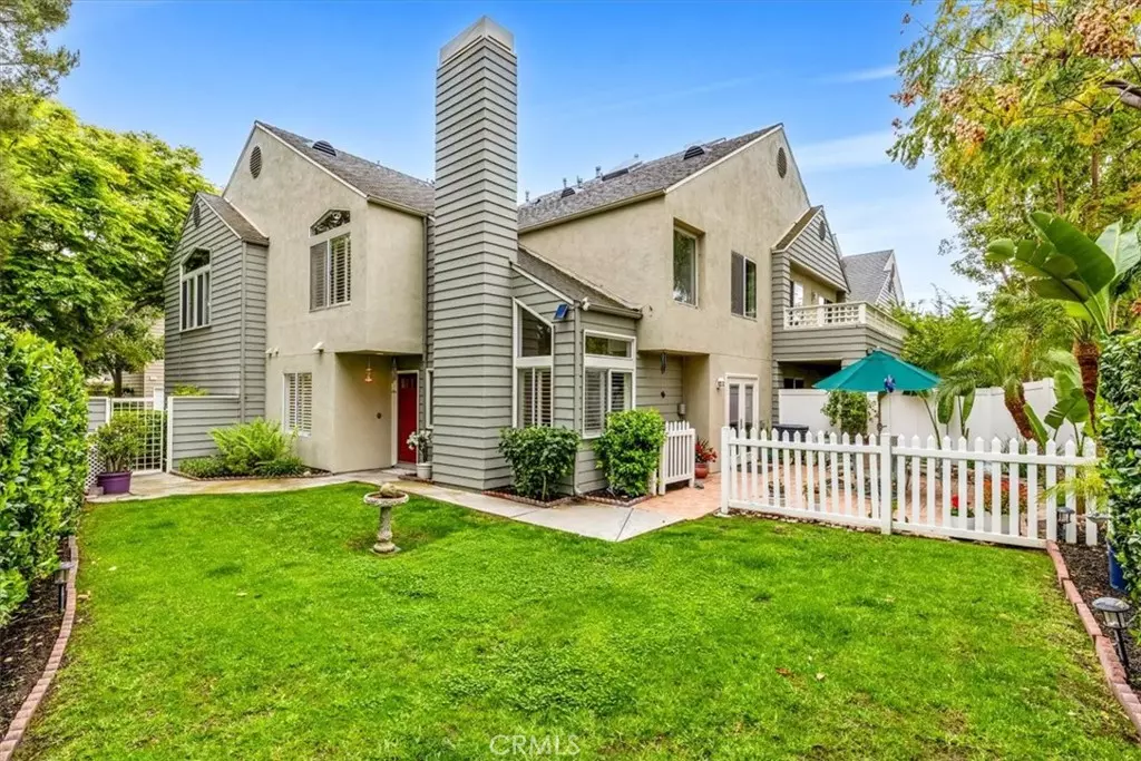 Aliso Viejo, CA 92656,15 Stoneglen #68