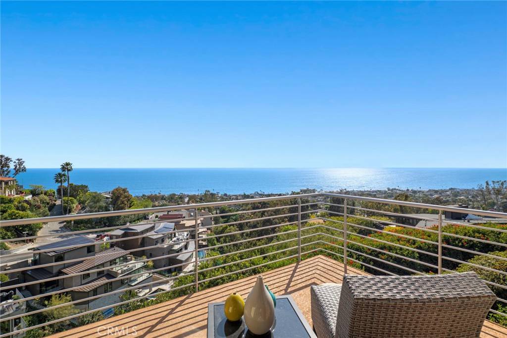 Laguna Beach, CA 92651,856 Diamond