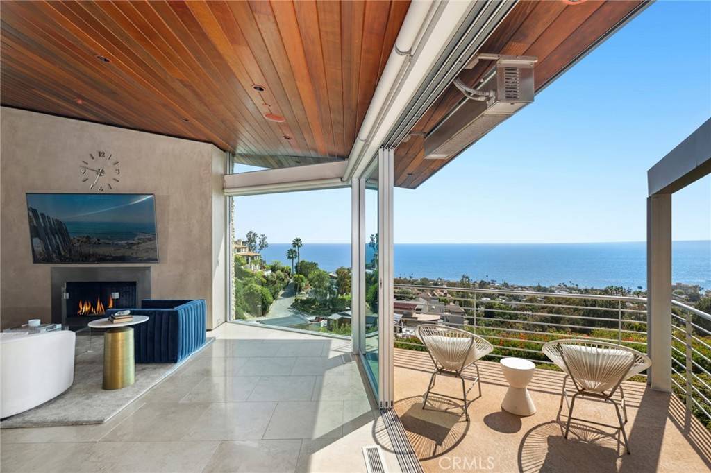 Laguna Beach, CA 92651,856 Diamond