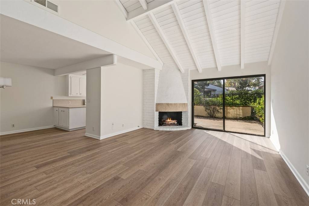 San Juan Capistrano, CA 92675,25572 Spinnaker DR