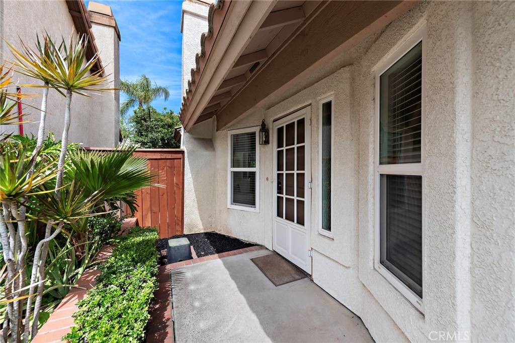 Rancho Santa Margarita, CA 92688,20 Desert Thorn