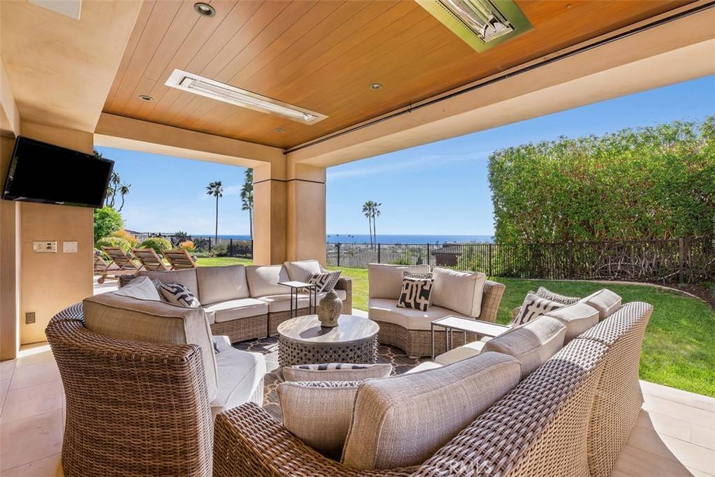 Dana Point, CA 92629,32661 Caribbean DR