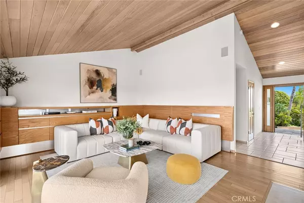 Laguna Beach, CA 92651,1324 Pitcairn Place