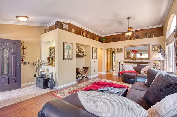 Corona, CA 92881,973 Ferndale DR