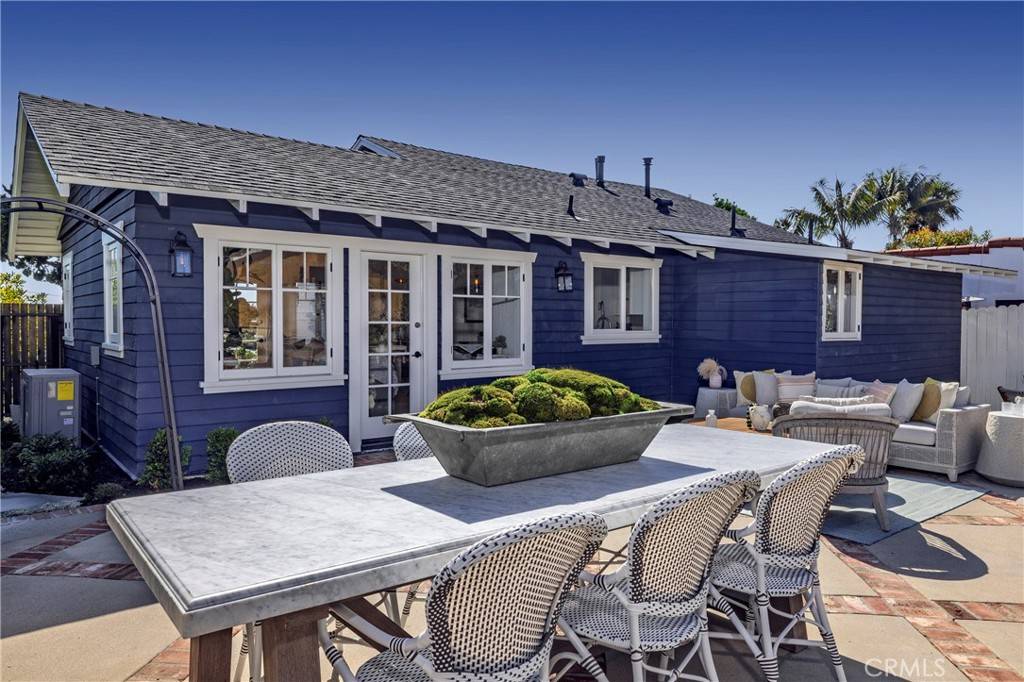 556 Through ST, Laguna Beach, CA 92651