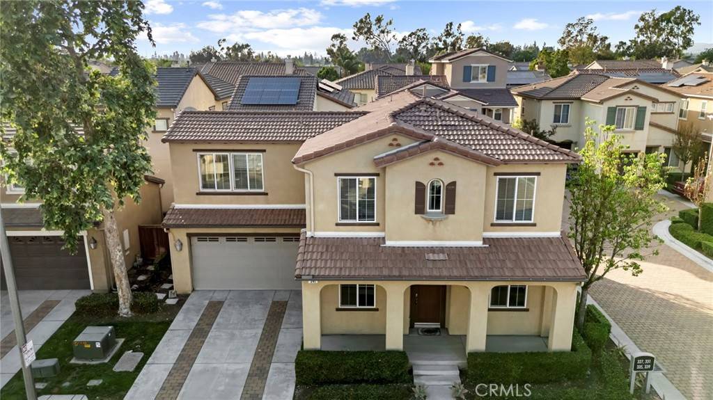 341 W Pebble Creek LN, Orange, CA 92865