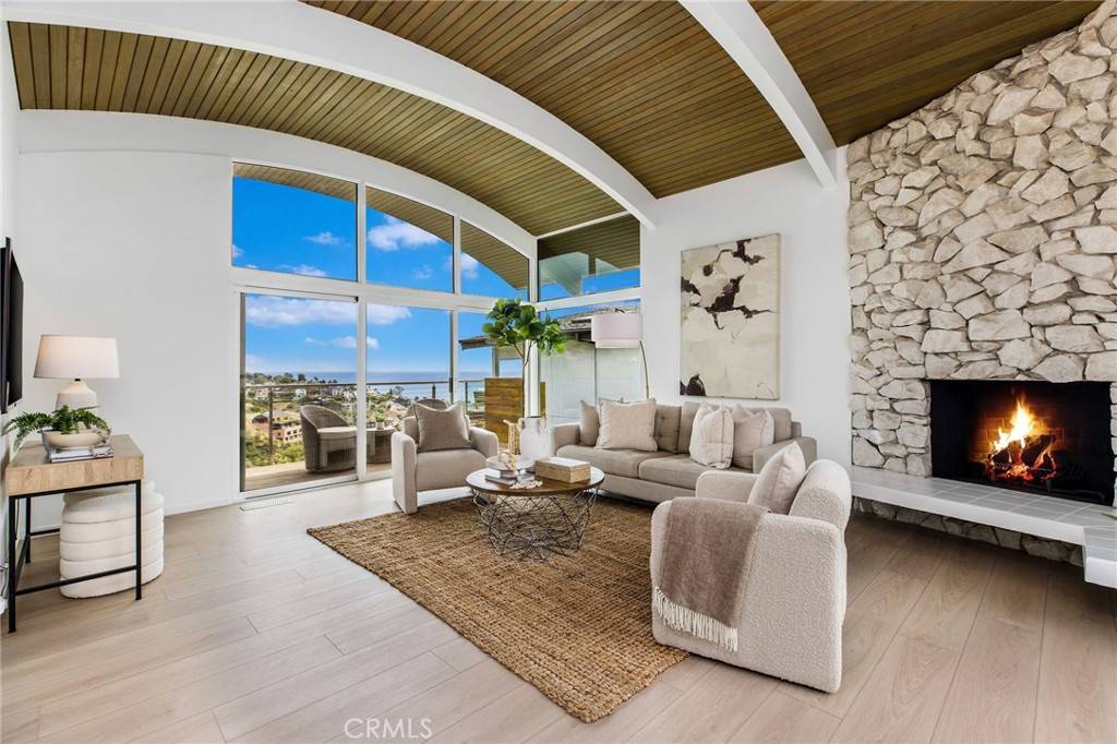 Laguna Beach, CA 92651,1385 Terrace Way