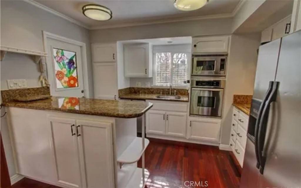 Long Beach, CA 90807,3666 Cedar AVE
