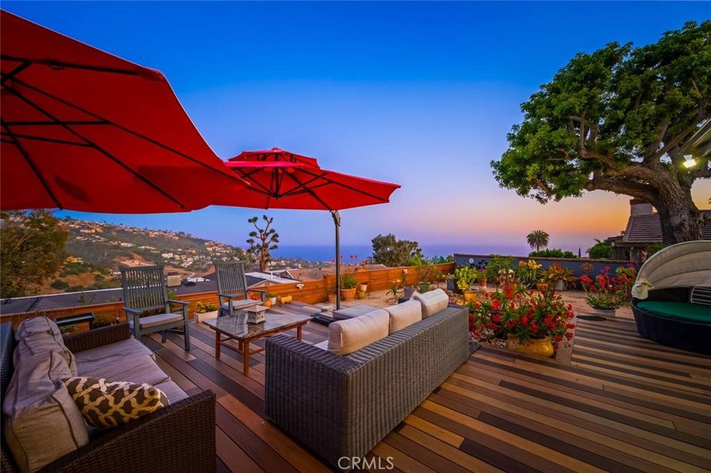 1687 Temple Hills DR, Laguna Beach, CA 92651