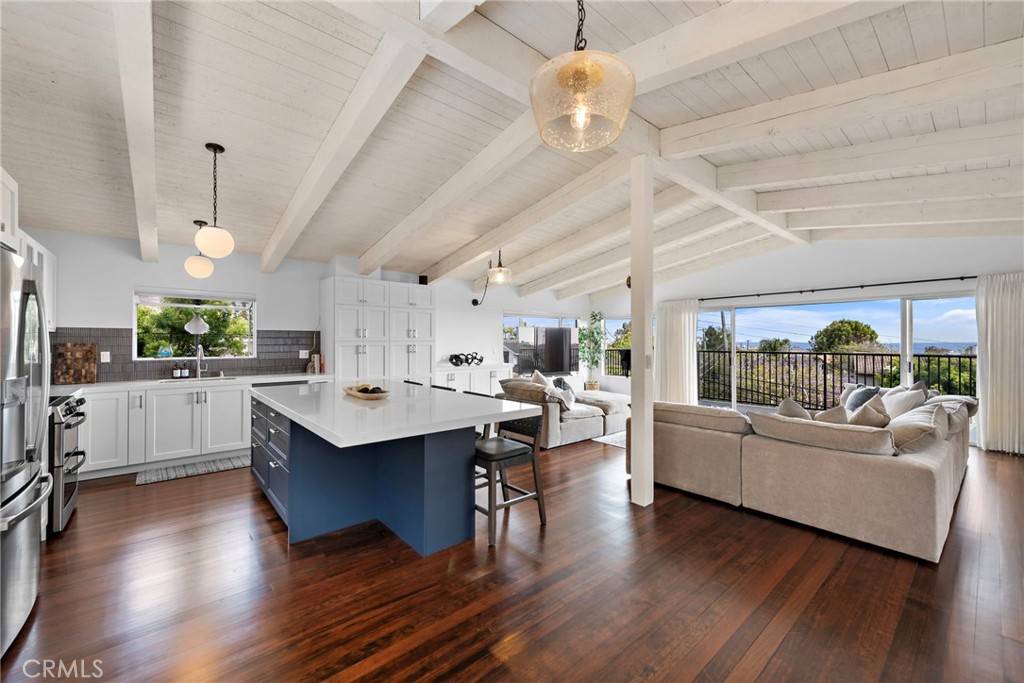 Dana Point, CA 92629,25211 La Cresta DR