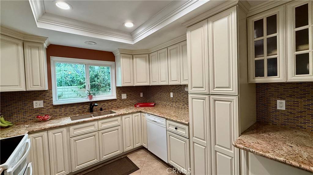Laguna Woods, CA 92637,3001 Via Buena Vista #C