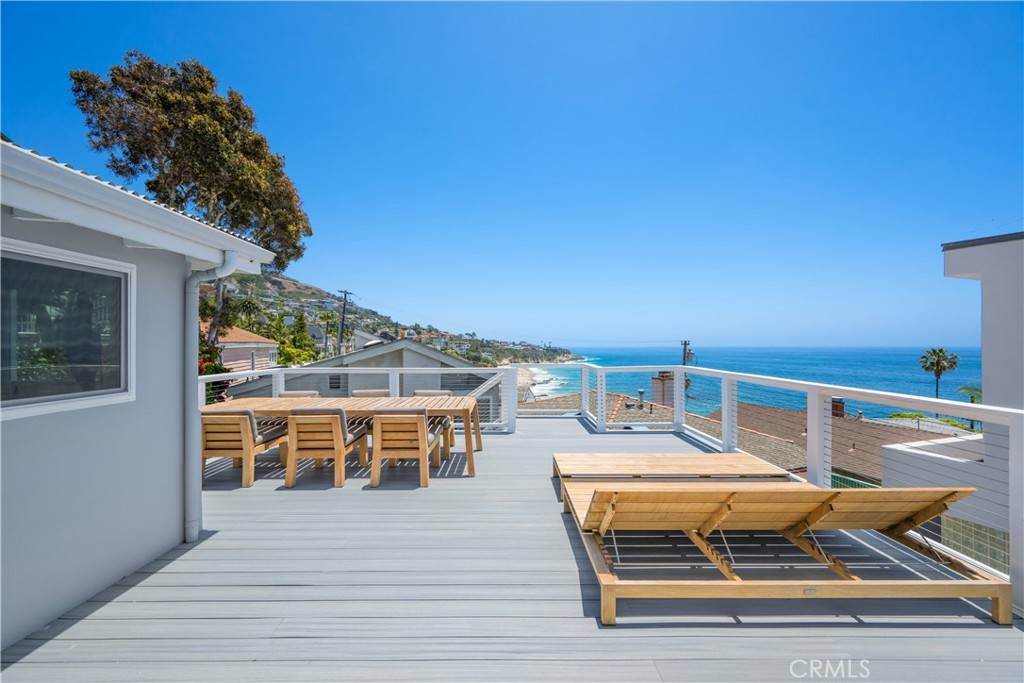 Laguna Beach, CA 92651,31875 Circle DR