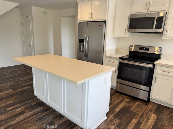 Laguna Beach, CA 92651,222 Arch. #10 ST