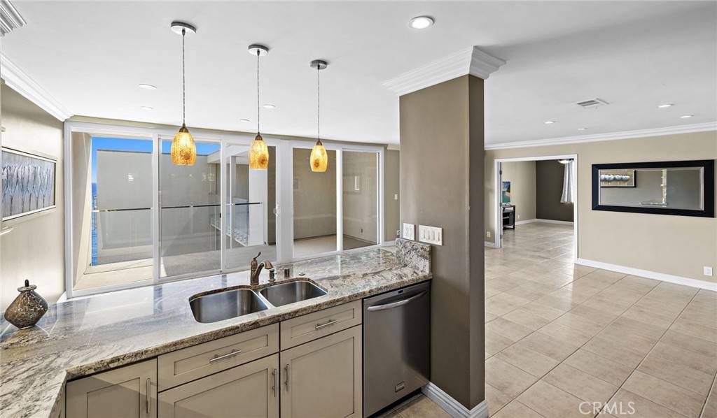 Laguna Beach, CA 92651,1585 S Coast #65