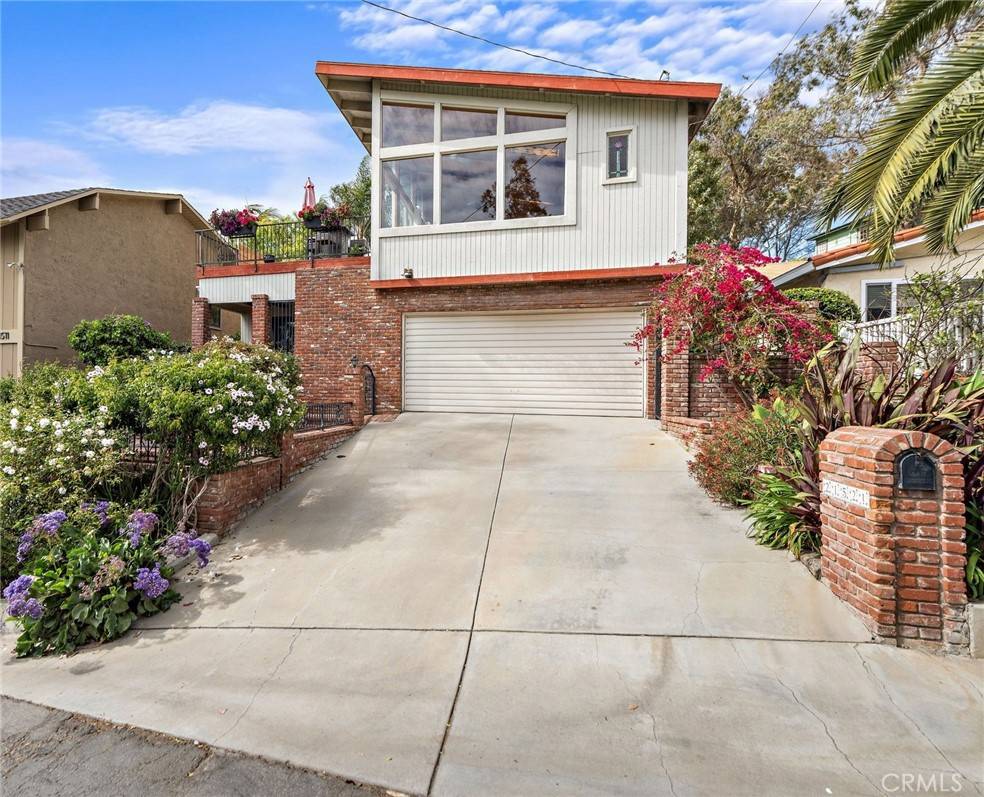 Laguna Beach, CA 92651,21521 Anns LN