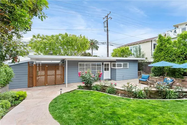 Laguna Beach, CA 92651,479 Cypress DR