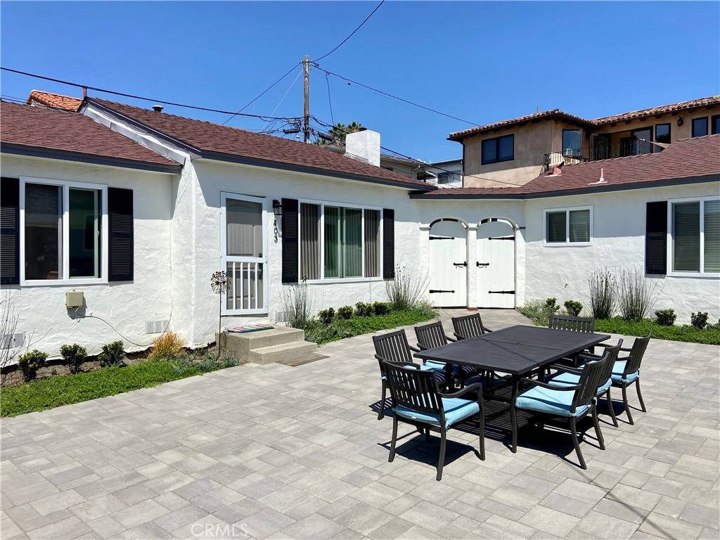San Clemente, CA 92672,322 Avenida Madrid