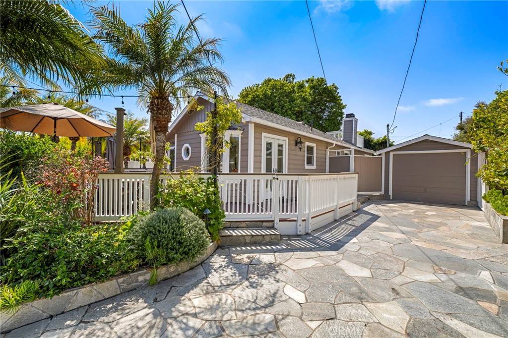 Laguna Beach, CA 92651,430 Anita ST