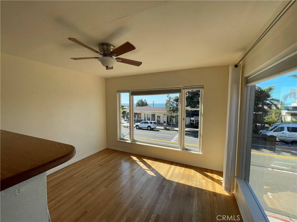 976 S COAST HWY #E, Laguna Beach, CA 92651