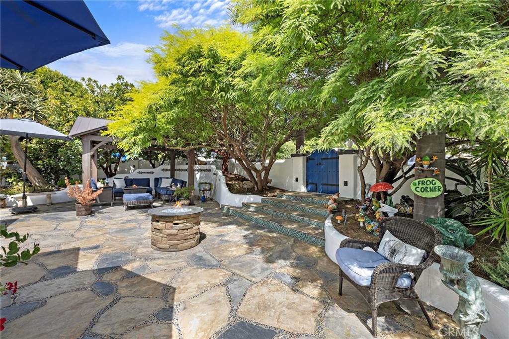 Laguna Beach, CA 92651,490 Agate