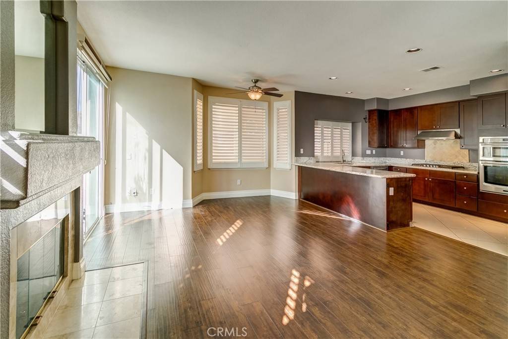 Aliso Viejo, CA 92656,4 Tanglewood