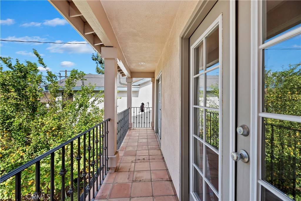 Reseda, CA 91335,7242 Hesperia AVE