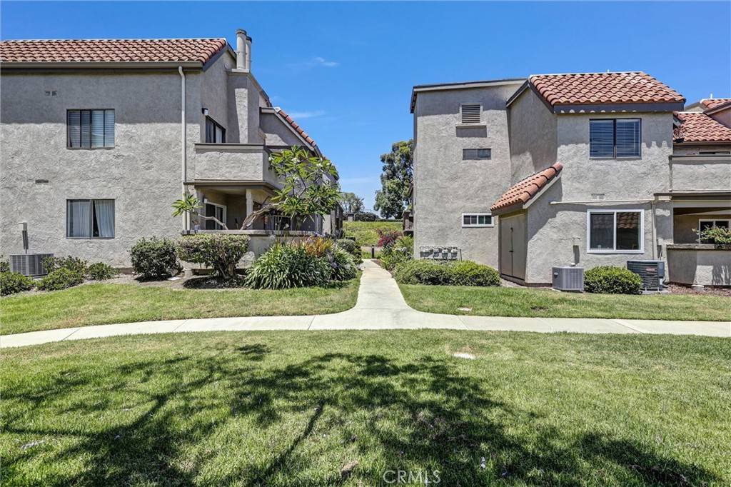 Laguna Niguel, CA 92677,28191 Sorrento #111
