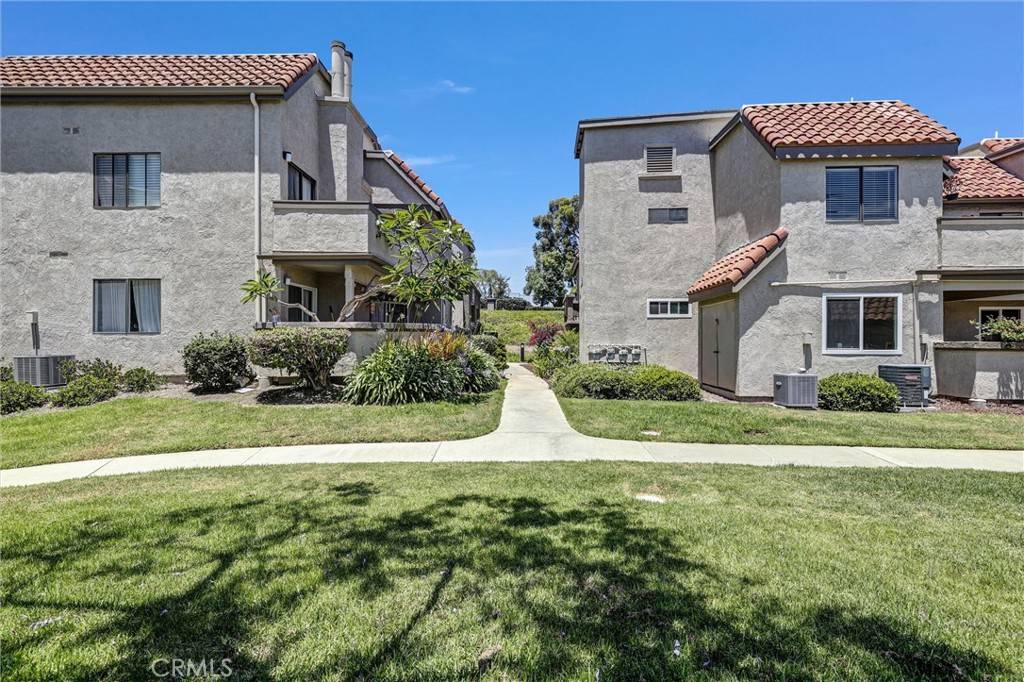 Laguna Niguel, CA 92677,28191 Sorrento #111