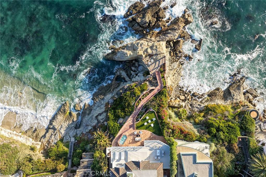 Laguna Beach, CA 92651,2125 Ocean WAY