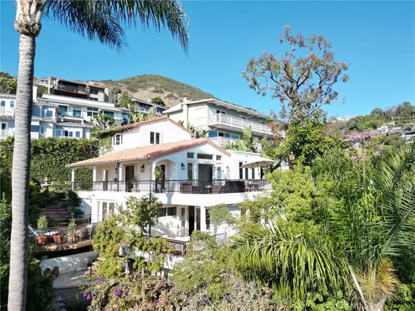 Laguna Beach, CA 92651,31402 Ocean View ST