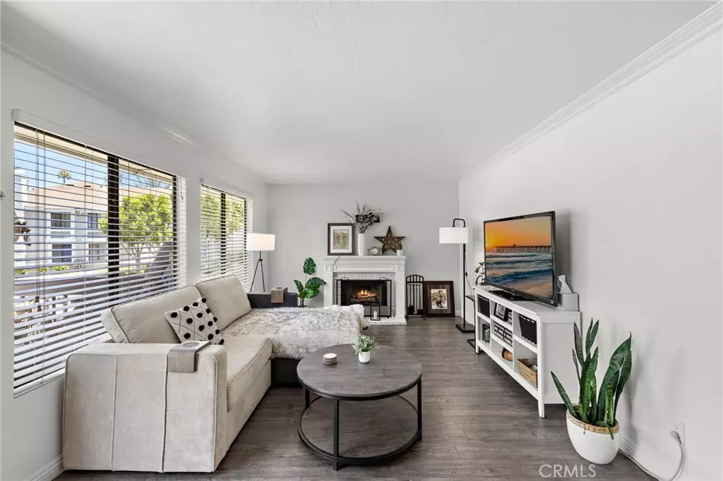 Lake Forest, CA 92630,25745 View Pointe