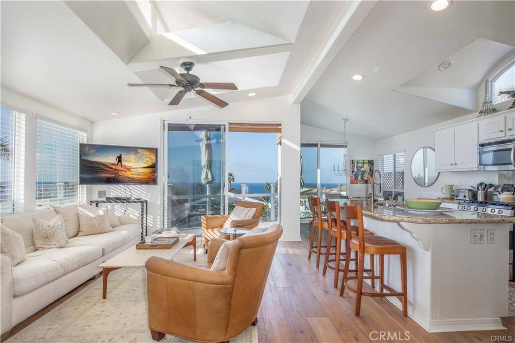 Laguna Beach, CA 92651,30802 Coast HWY #C2