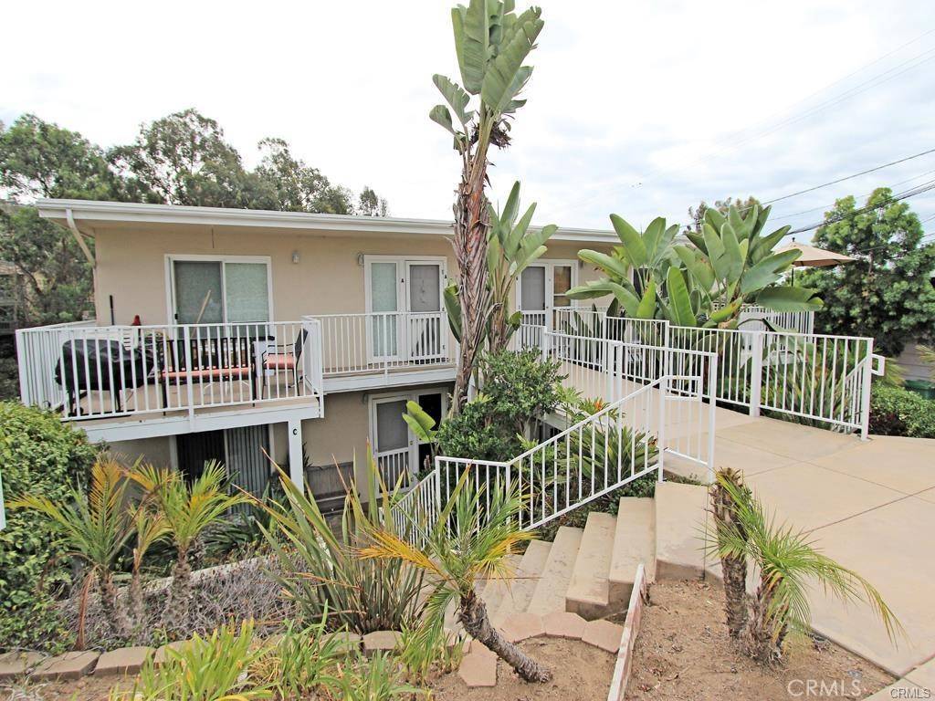 Laguna Beach, CA 92651,327 Calliope ST #C