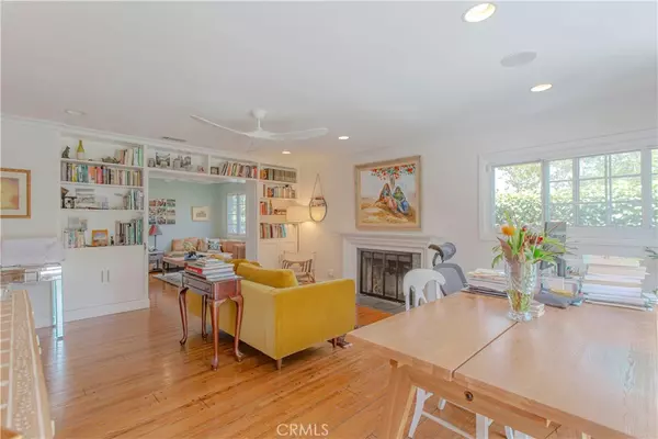 Los Angeles, CA 90045,7520 W 90th ST