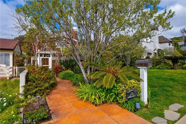 Laguna Beach, CA 92651,334 Locust ST #2