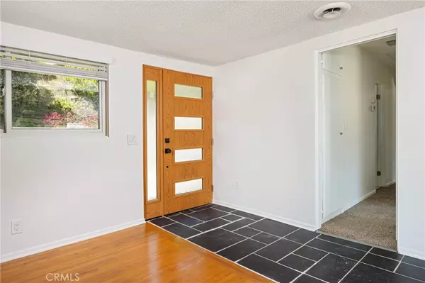 Laguna Beach, CA 92651,1007 Flamingo RD