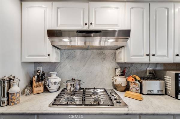 Newport Beach, CA 92660,502 Avenida Largo