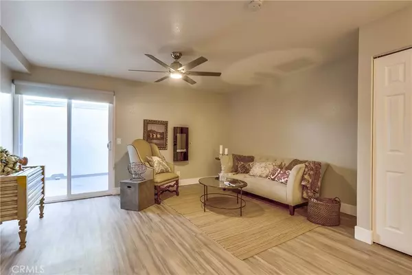 Laguna Beach, CA 92651,312 Broadway #5