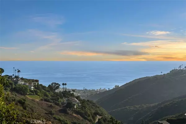 Laguna Beach, CA 92651,2516 Temple Hills DR