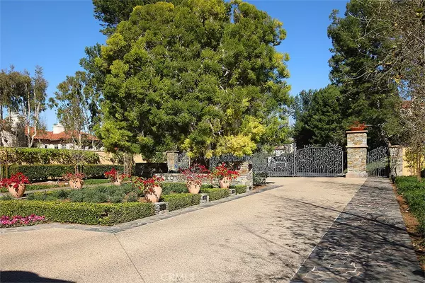 16 Teramo CT, Newport Coast, CA 92657
