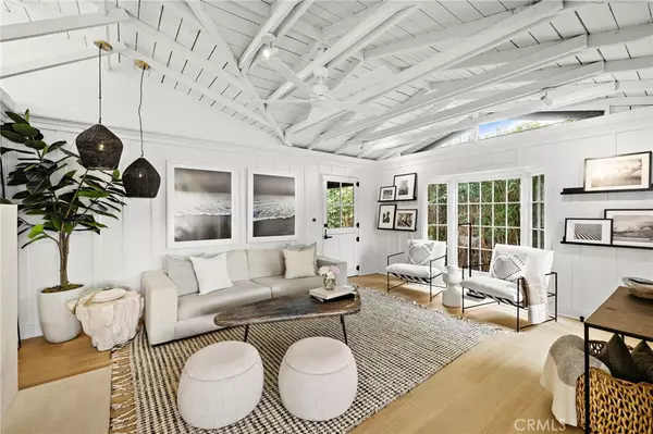 Laguna Beach, CA 92651,592 Bluebird Canyon DR