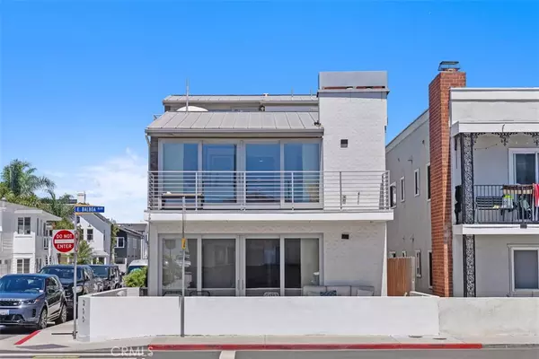 200 E Balboa BLVD, Newport Beach, CA 92661