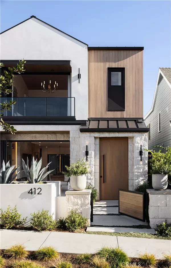 Corona Del Mar, CA 92625,412 Heliotrope AVE